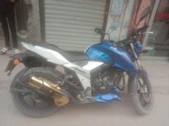 TVS Apache RTR 160 4V